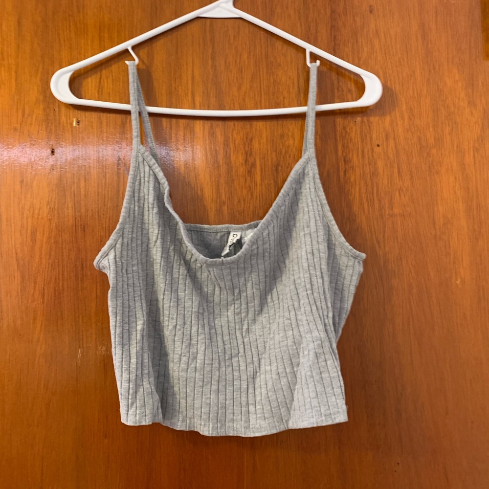 strap crop top